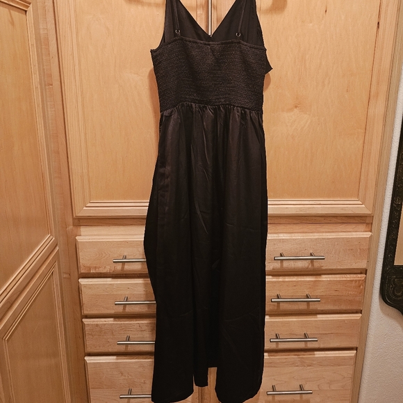 Women's Black Dress ~ size L - Picture 2 of 5